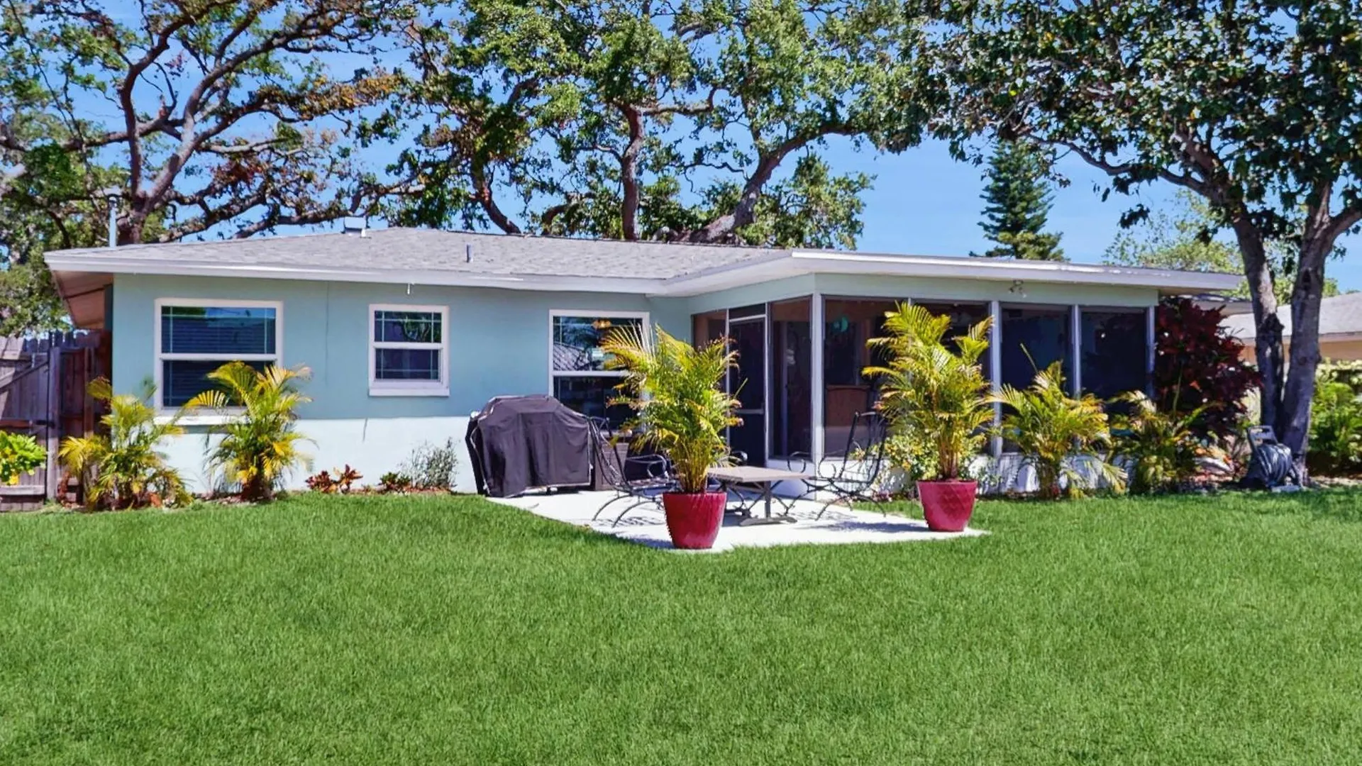 Holiday home Relax In Retro Villa Clearwater